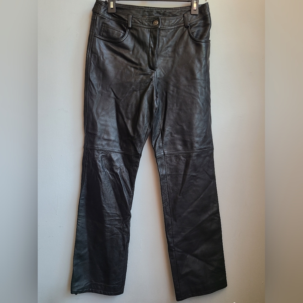 Women's junior size 9 Rampage black genuine leather pants straight leg mid rise